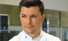 Antonín Bradáč doporučuje -  Jelení hřbet s bramborovo-celerovým pyré, 