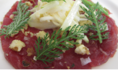 Ochutnali jste už srnčí carpaccio?