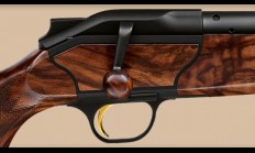 Kulovnice Blaser R8 Attaché měsíce října
