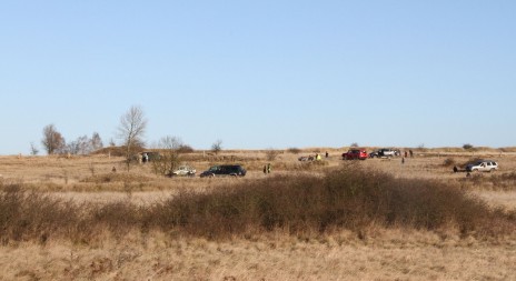Příznivci offroadů v sobotu v Milovicích uklidili desítky hektarů budoucích pastvin od černých skládek