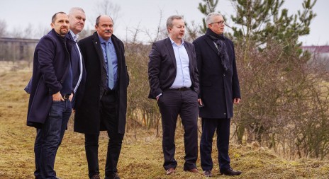 Milovickou rezervaci včera navštívili ministr životního prostředí Richard Brabec a ministr zemědělství Jiří Milek